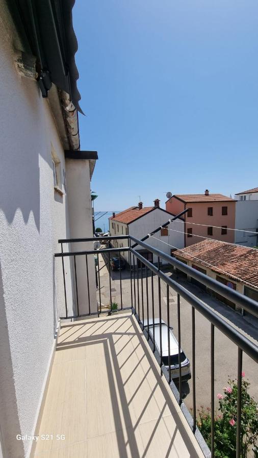 Apartment Rivarela Blu - Newly Renovated And Top Location Near Sea Novigrad  ภายนอก รูปภาพ