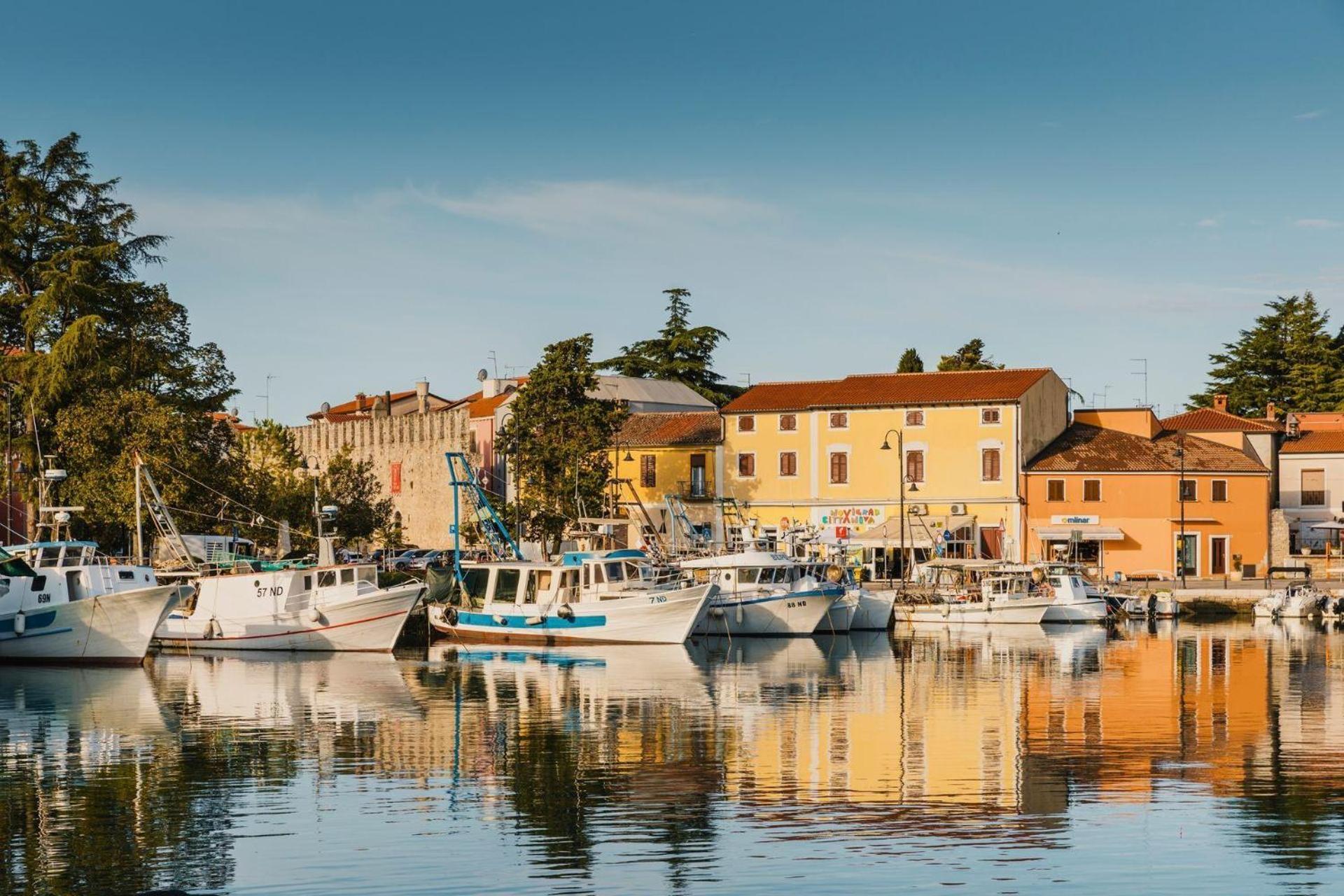 Apartment Rivarela Blu - Newly Renovated And Top Location Near Sea Novigrad  ภายนอก รูปภาพ